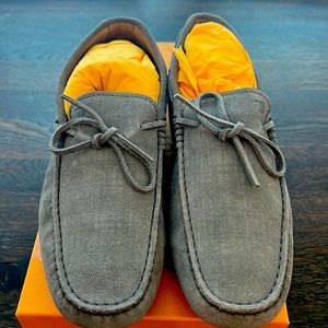 TODS LIGHT GREY LOAFER